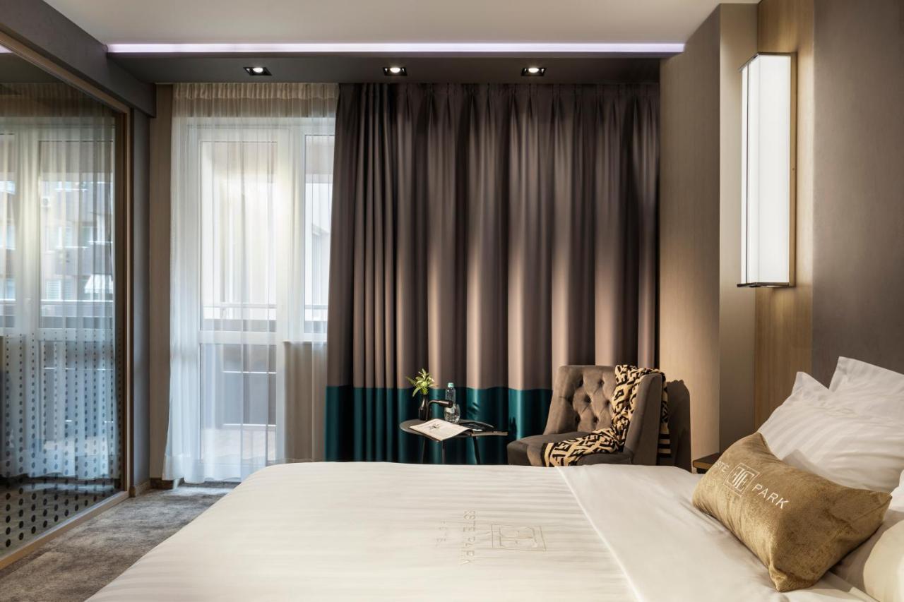 -- Este Park Hotel -- Part Of Urban Chic Luxury Design Hotels - Parking & Compliments - Next To Shopping & Dining Mall Plovdiv Exteriér fotografie